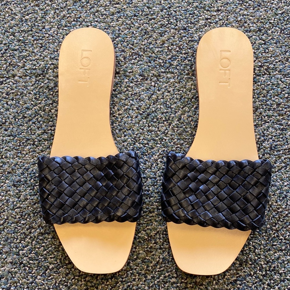 Loft sandals